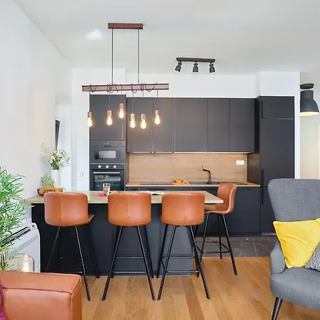 Hedera Estate, Hedera A15 * 杜布罗夫尼克