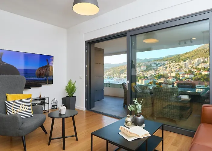 Hedera Estate, Hedera A15 Dubrovník